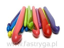 Szydełka plastikowe nr 9