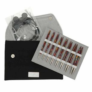 Opis produktu Zestaw KnitPro Colourplay z 13-centymetrowymi wymiennymi końcówkami i akcesoriami  33002